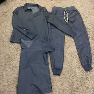 3 piece FIGS set XXS Heathered Denim